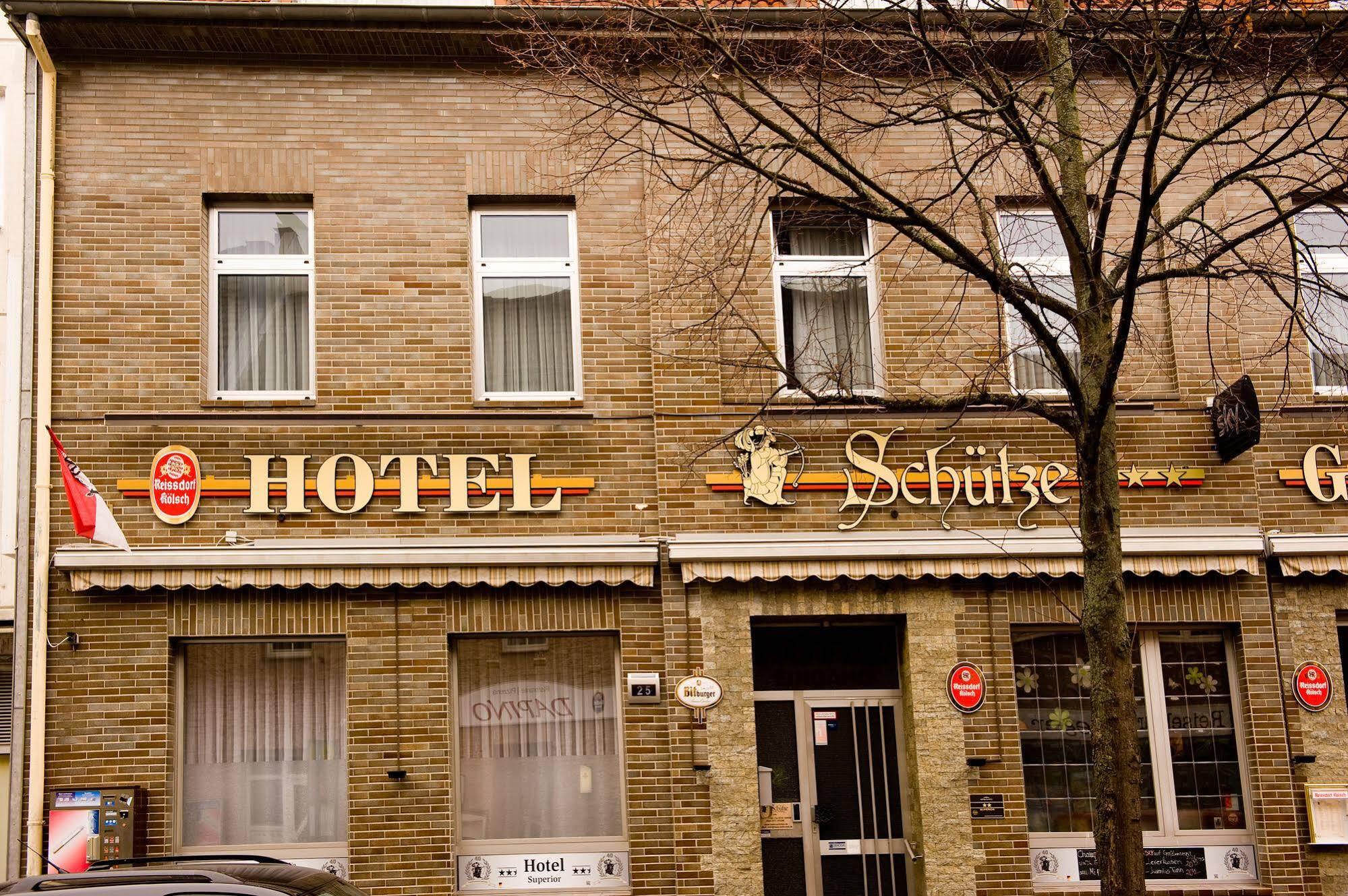 Hotel Schuetze Superior Huerth Exterior photo
